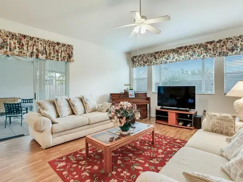 1406 W River Court Valrico FL 33596