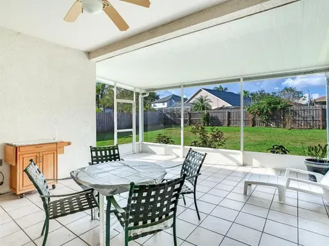 1406 W River Court Valrico FL 33596