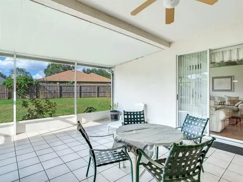 1406 W River Court Valrico FL 33596