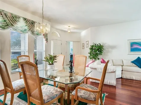 1406 W River Court Valrico FL 33596