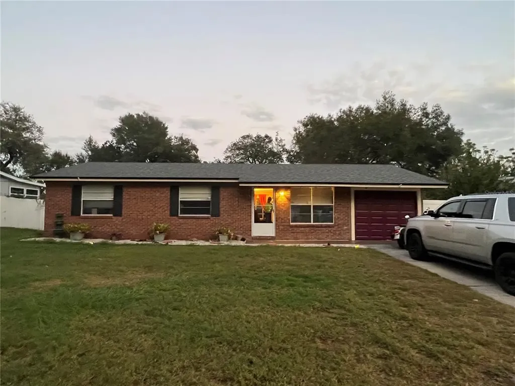 231 Grande Vista Street Debary FL 32713