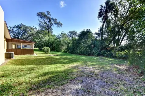 320 E Kentucky Avenue Deland FL 32724