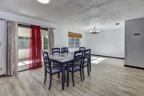 320 E Kentucky Avenue Deland FL 32724