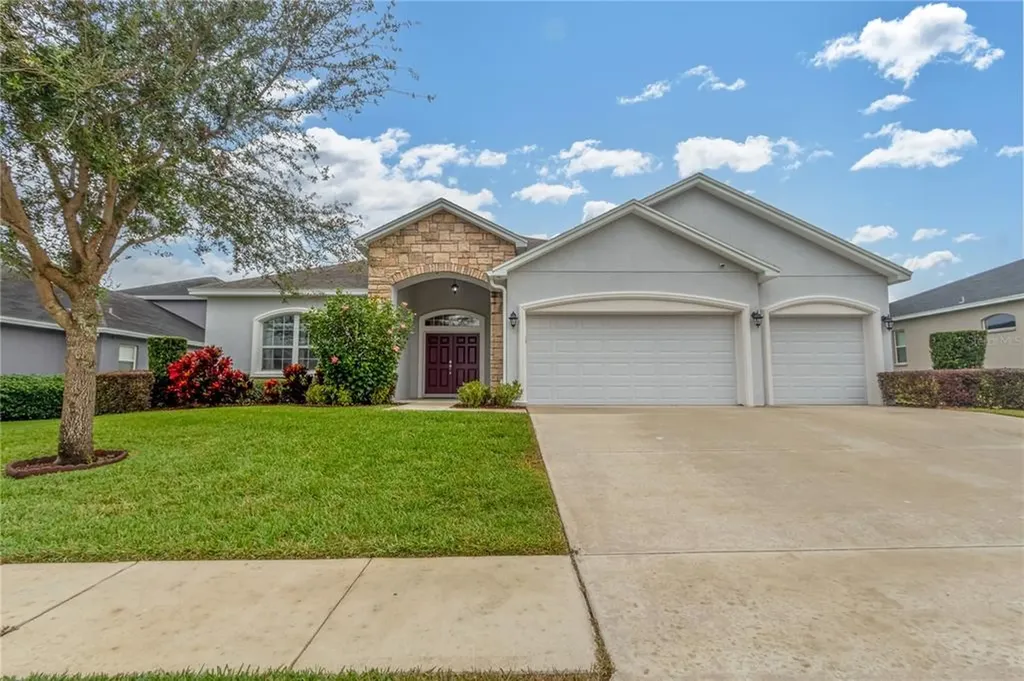 182 Lake Arietta Court Auburndale FL 33823