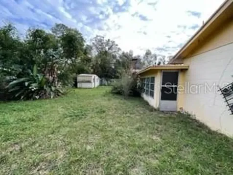 7815 N 52nd Street Tampa FL 33617