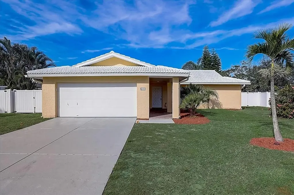 6714 17th Avenue W Bradenton FL 34209