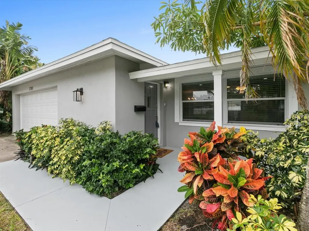 2730 63rd Avenue S St Petersburg FL 33712
