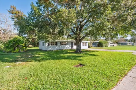 2816 Saint Johns Parkway Sanford FL 32771