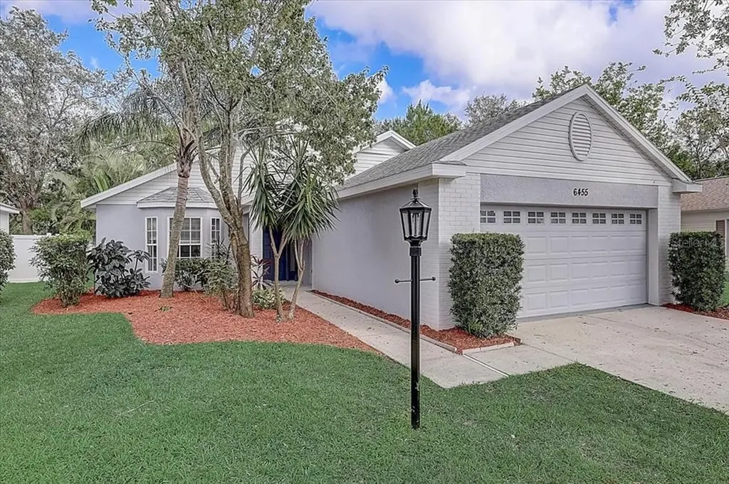 6455 Golden Leaf Court Lakewood Ranch FL 34202