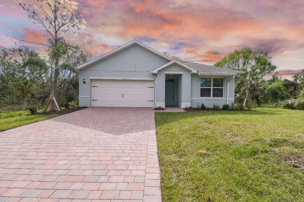 2029 Nagorsky Avenue North Port FL 34288