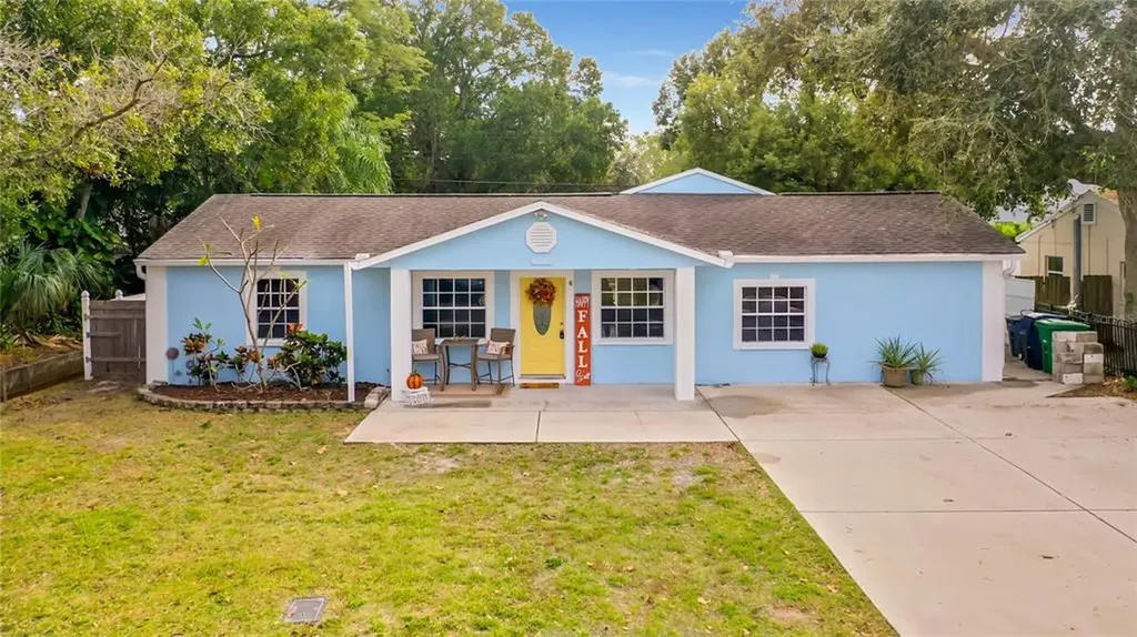 4208 W Bay Vista Avenue Tampa FL 33611