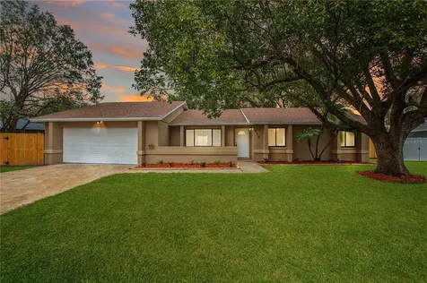 1515 Deming Drive Orlando FL 32825