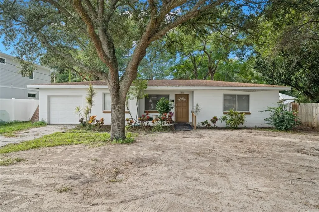 1515 S Richard Avenue Tampa FL 33629