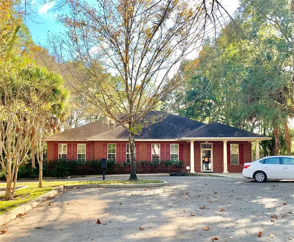 6021 NW 1st Place Gainesville FL 32607