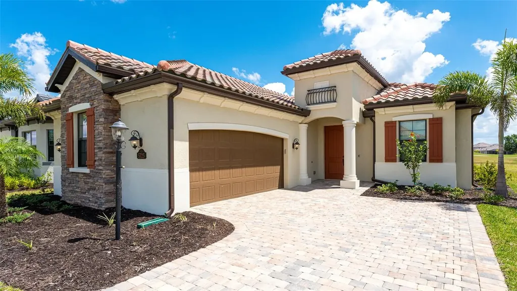 5725 Cheech Glen Lakewood Ranch FL 34211