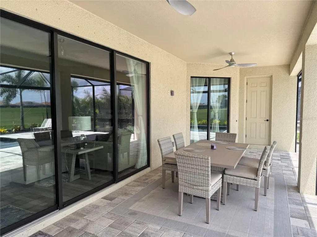 5725 Cheech Glen Lakewood Ranch FL 34211