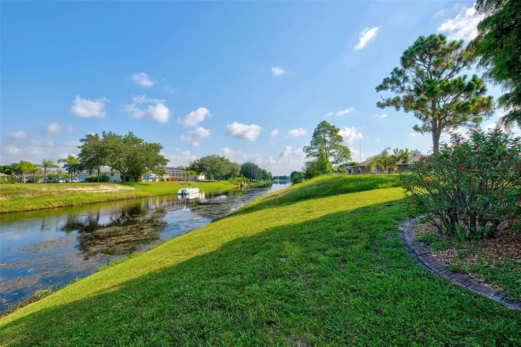 956 Boundary Boulevard Rotonda West FL 33947