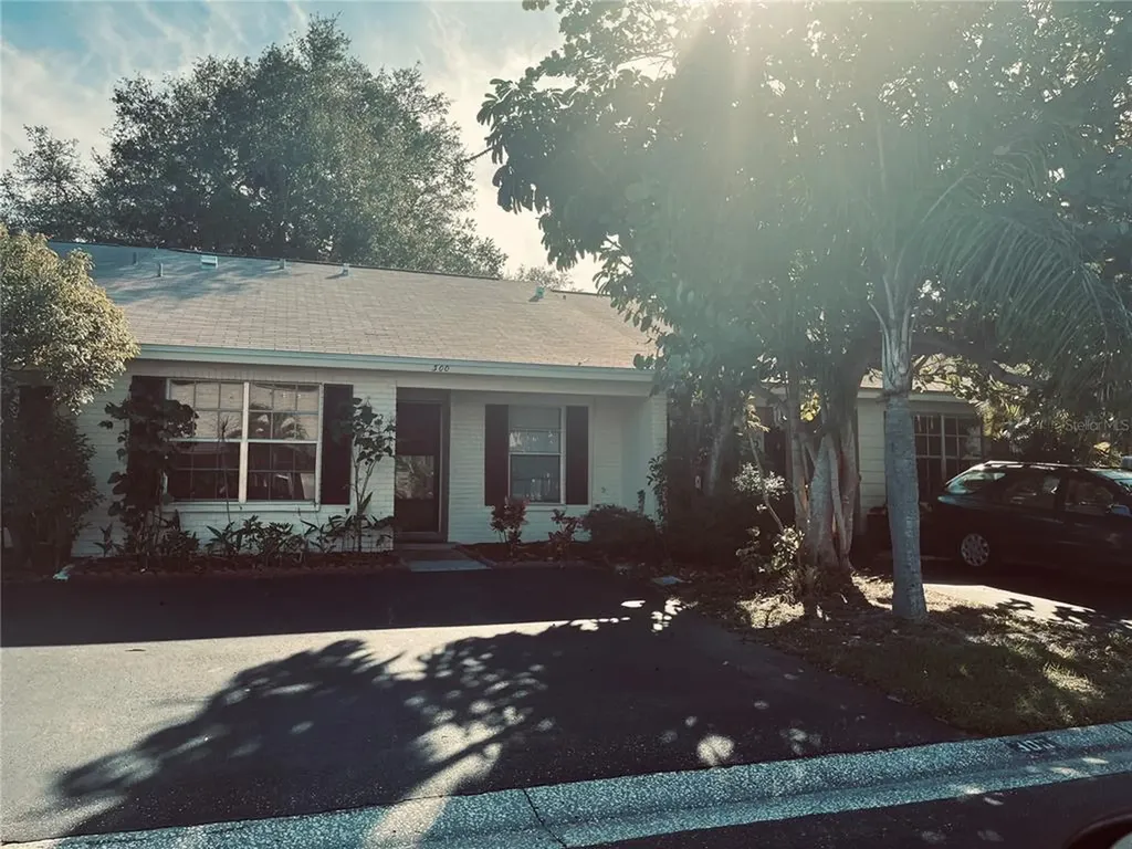 300 Rogers Court Safety Harbor FL 34695