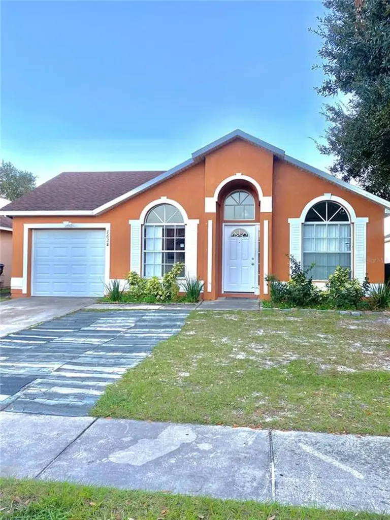 7628 Pine Nest Court Orlando FL 32822