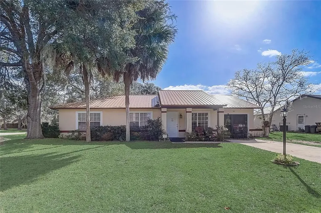 301 Oak Track Drive Ocala FL 34472
