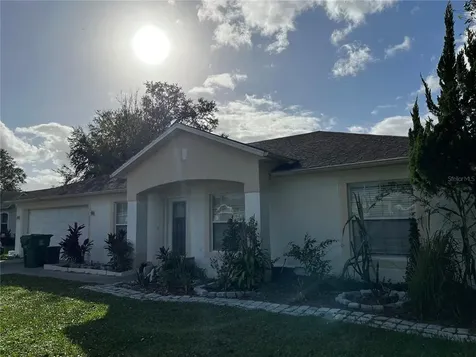 1312 Island Cove Drive Deland FL 32724