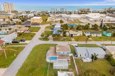 102 Moore Avenue Daytona Beach FL 32118