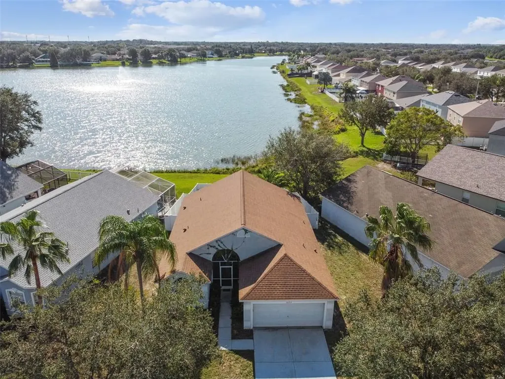 12713 Lake Vista Drive Gibsonton FL 33534