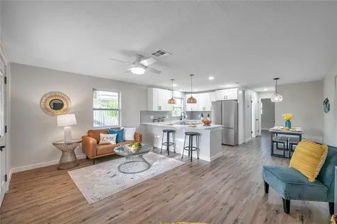 5831 Cypress Street N St Petersburg FL 33703