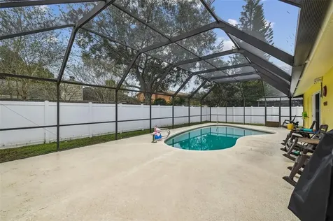 15903 Countrybrook Street Tampa FL 33624