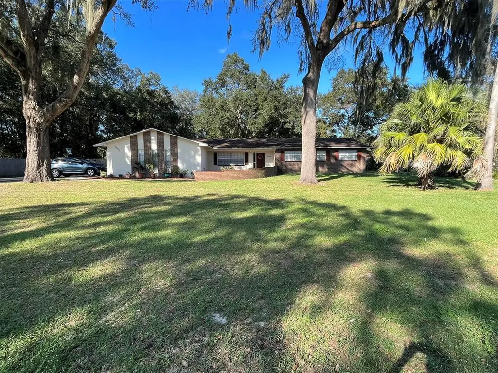 39035 10th Avenue Zephyrhills FL 33542