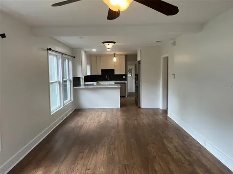 14313 14th Street Dade City FL 33523
