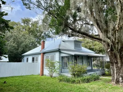 14313 14th Street Dade City FL 33523