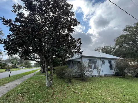 14313 14th Street Dade City FL 33523