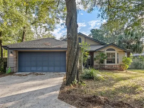 408 Pineview Street Altamonte Springs FL 32701