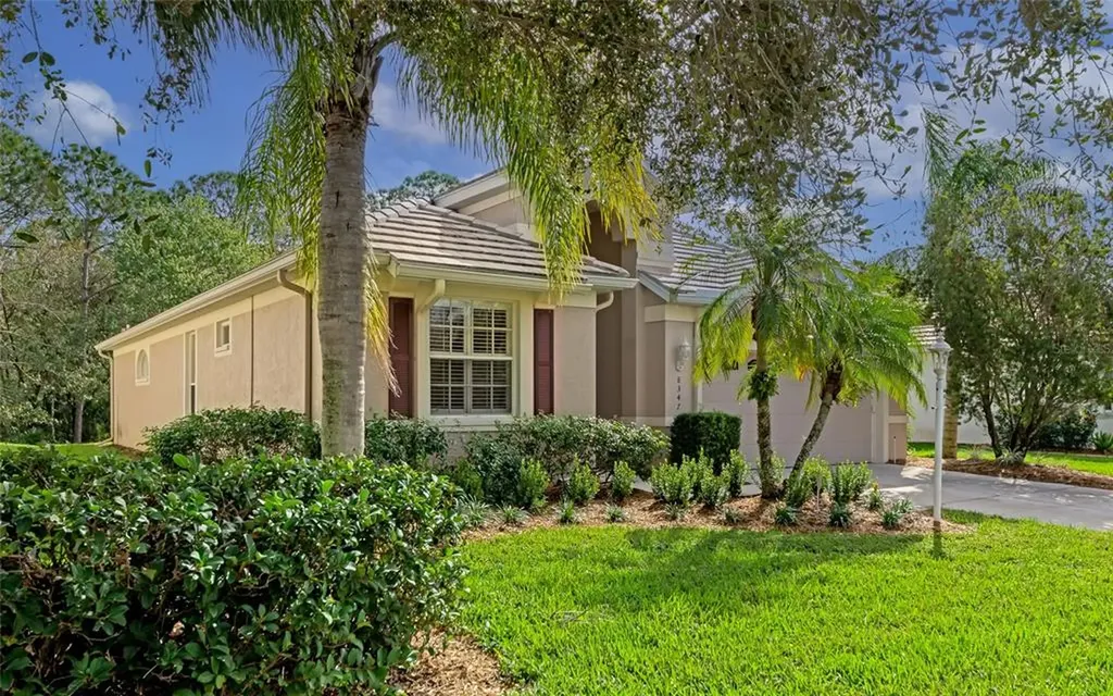 8347 Whispering Woods Court Lakewood Ranch FL 34202