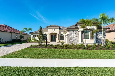 5824 Mulligan Way Bradenton FL 34211