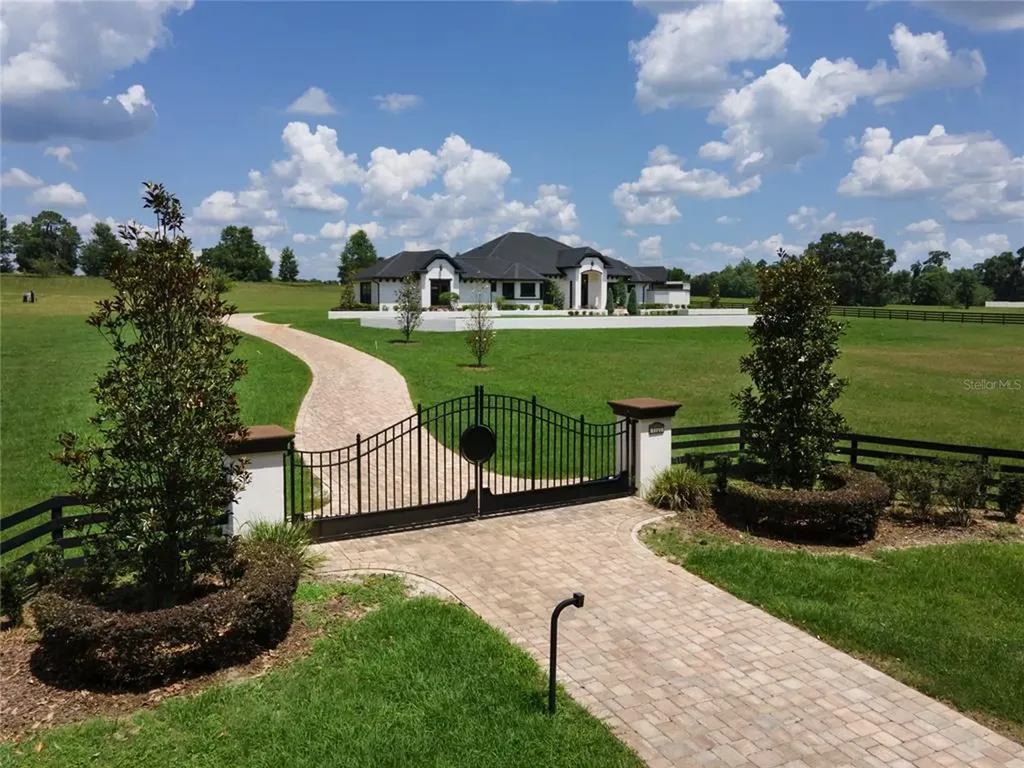 7121 NE 22nd Court Road Ocala FL 34479