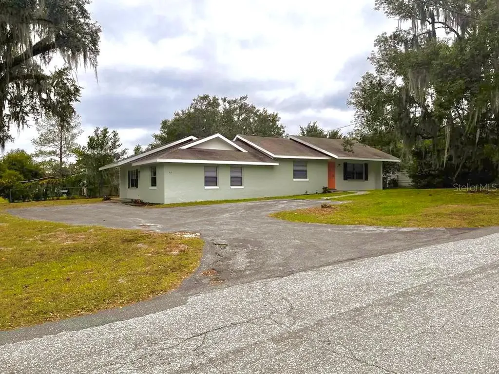 703 W Dampier Street Inverness FL 34450