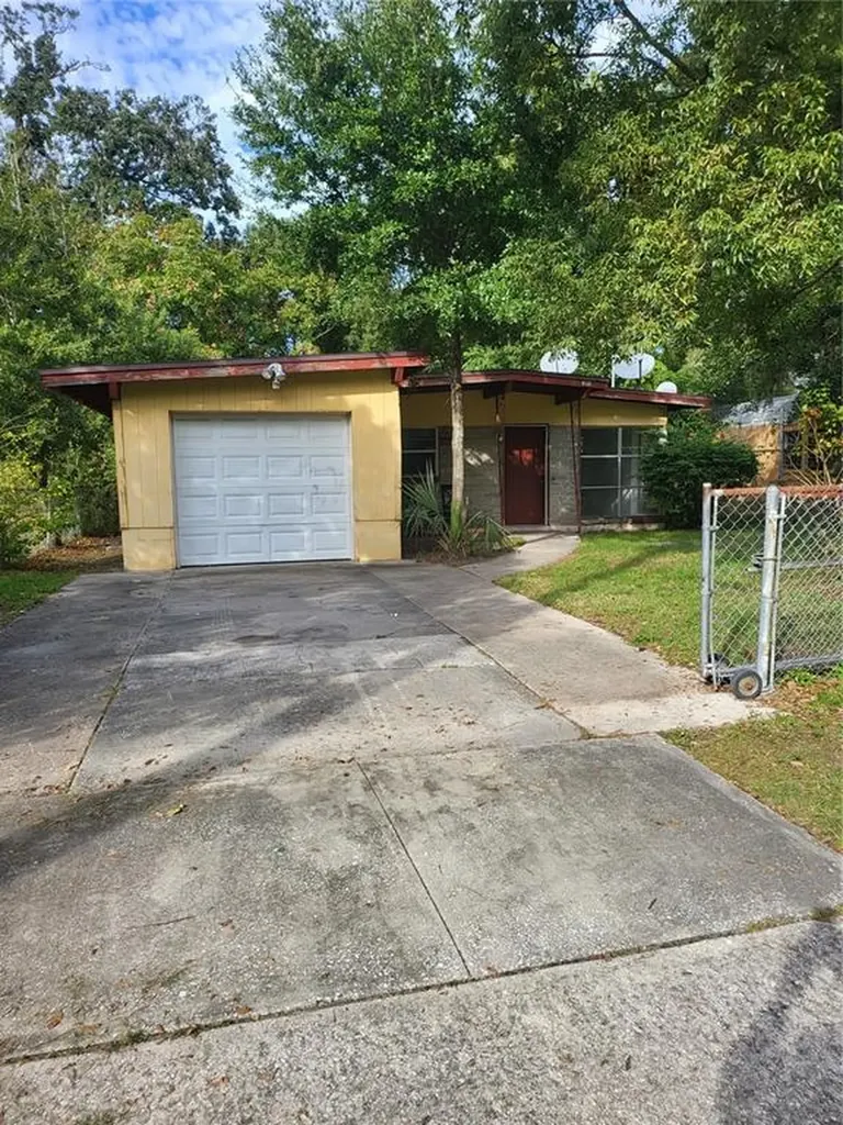 937 Grand Street Orlando FL 32805