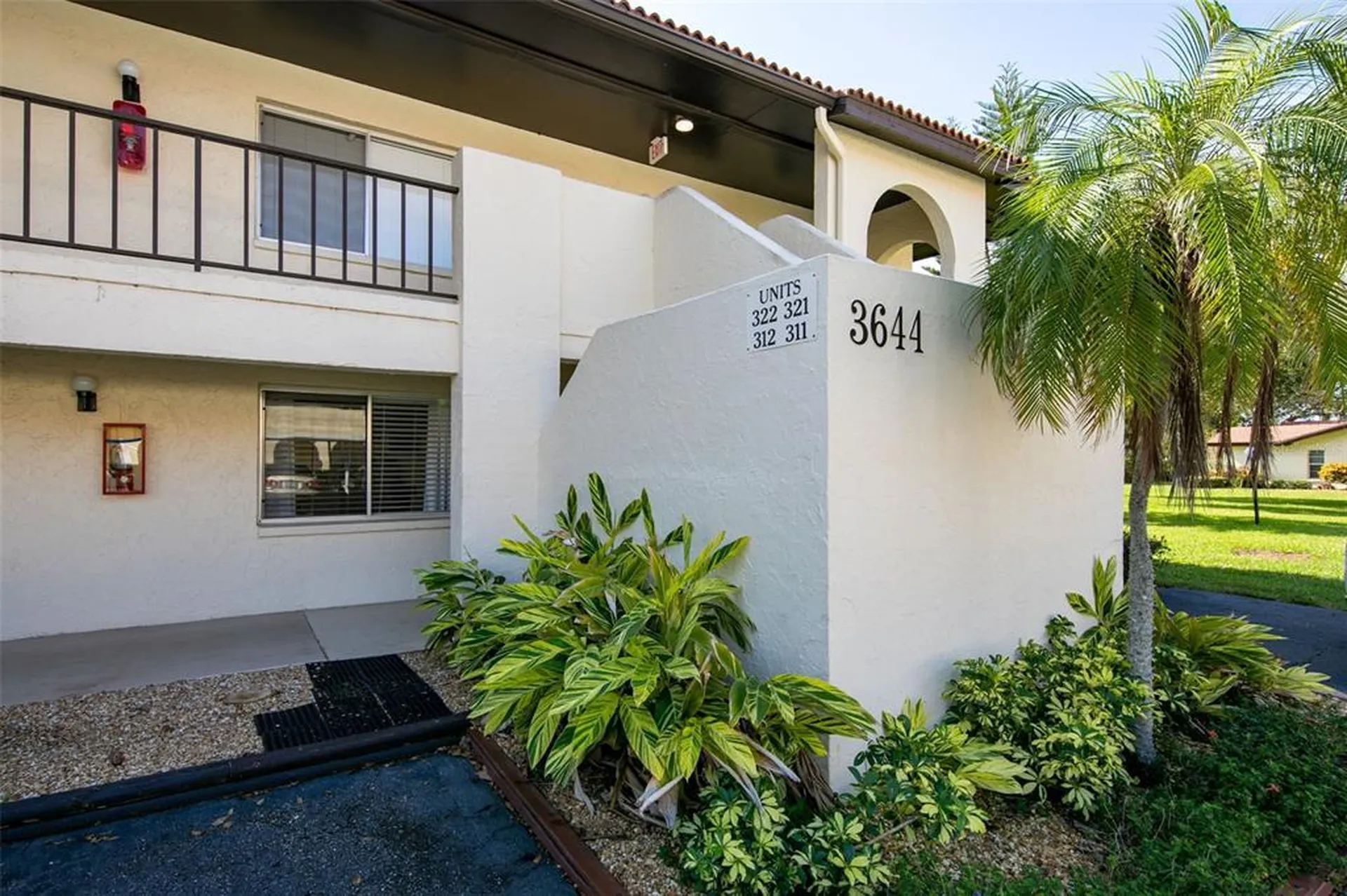 3644 Hispania Place Sarasota FL 34232