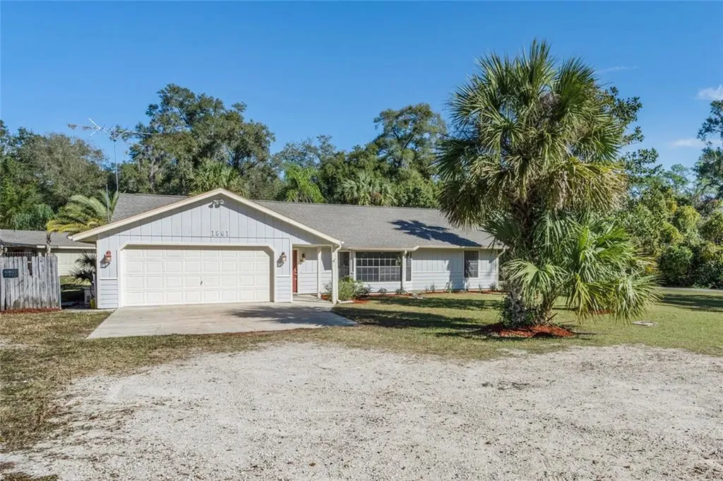 1861 W Beresford Avenue Deland FL 32720