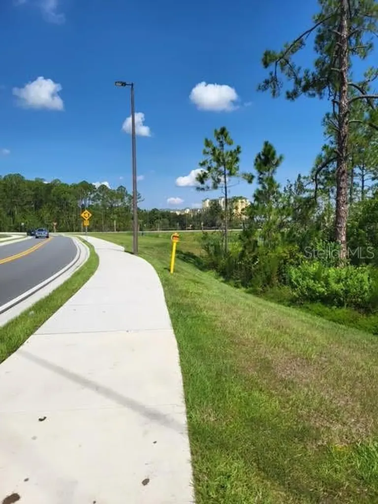 S Apopka Vineland Orlando FL 32821
