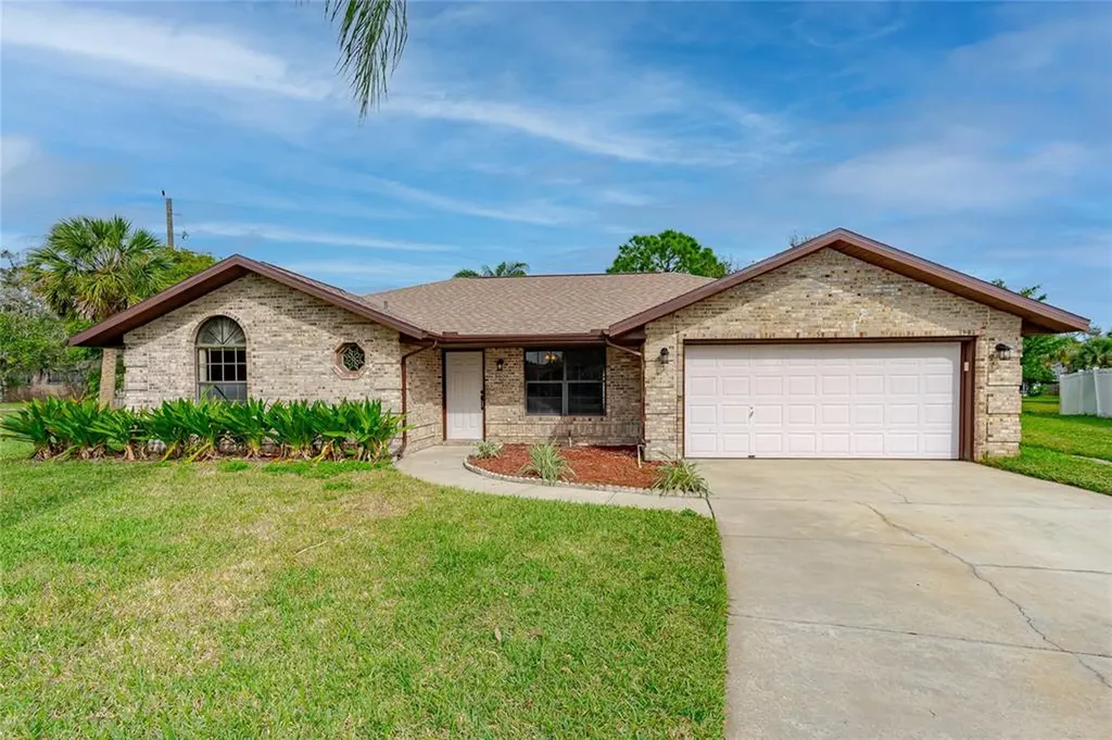 5803 Camelot Court Port Orange FL 32127