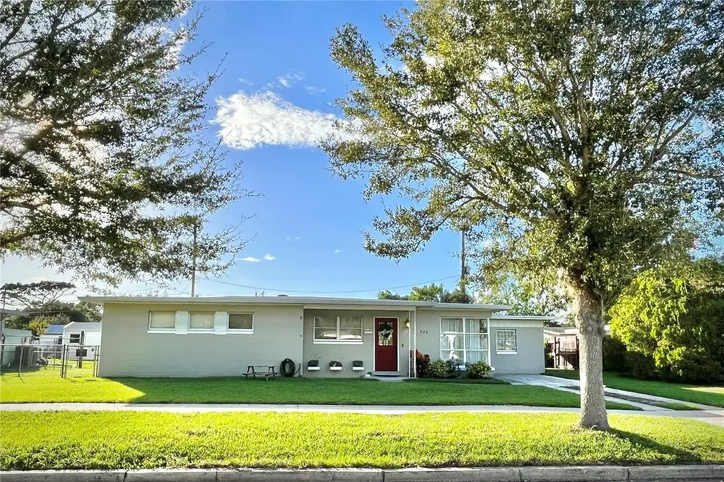 726 Engel Drive Orlando FL 32807