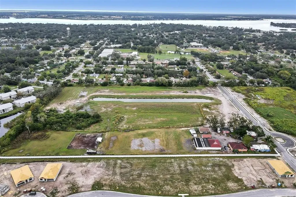 1616 23rd Street E Bradenton FL 34208