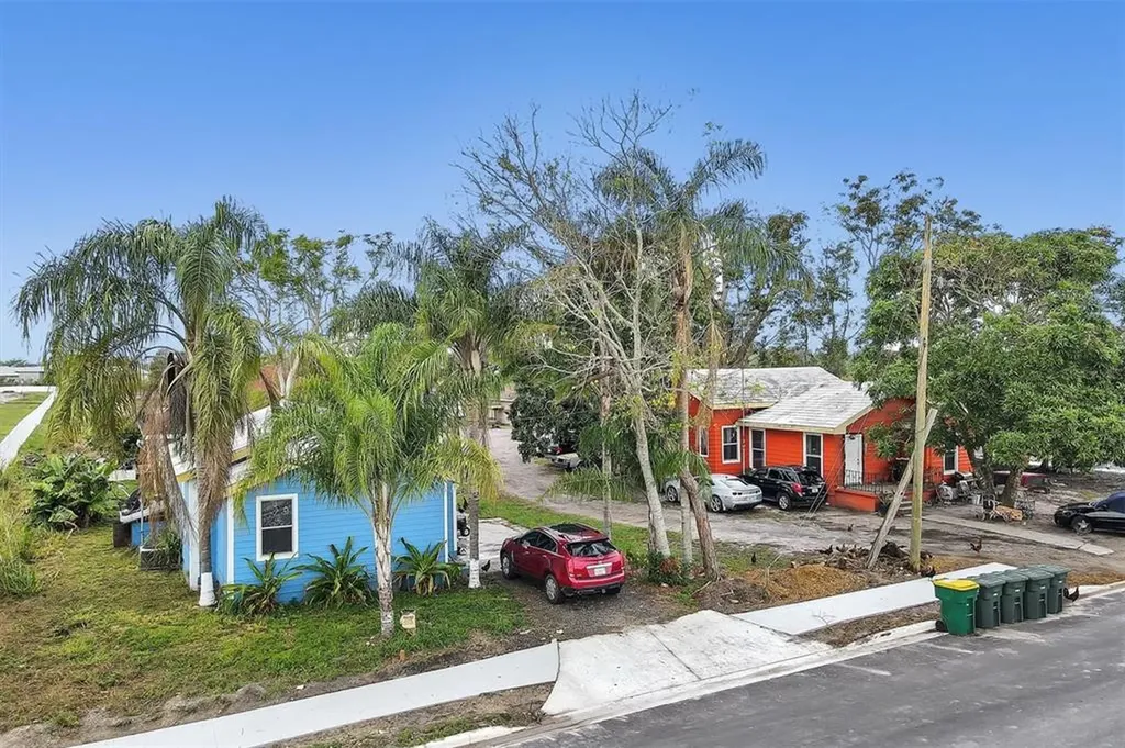 1616 23rd Street E Bradenton FL 34208