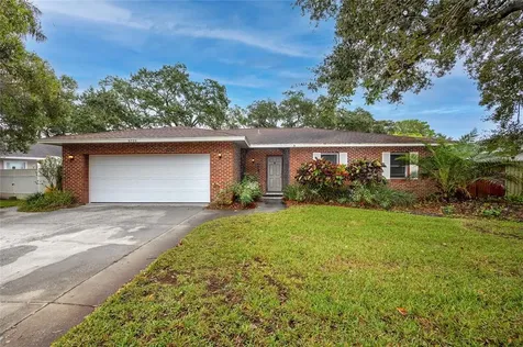 5713 Bay Pines Lakes Boulevard St Petersburg FL 33708