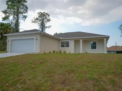 2497 Courtland Avenue North Port FL 34286