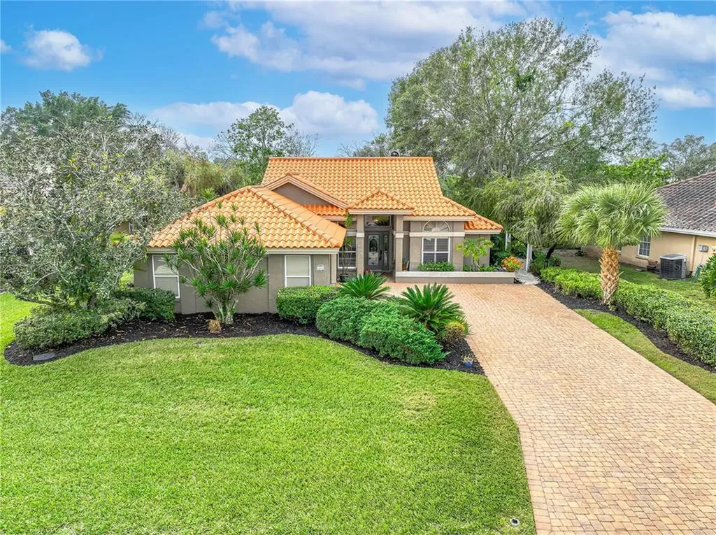 4016 72nd Avenue E Sarasota FL 34243