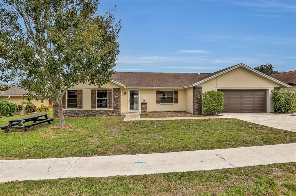 617 Hattaway Drive Altamonte Springs FL 32701